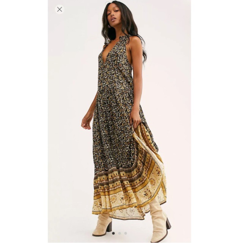 NWT Spell and the Gypsy Collective Dahlia dress S